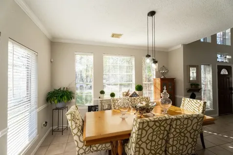 1209 Twin Oaks Street Friendswood TX 77546