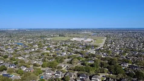 1209 Twin Oaks Street Friendswood TX 77546