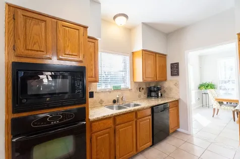 1209 Twin Oaks Street Friendswood TX 77546