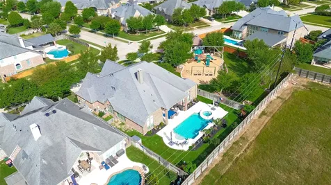 2203 Draycutt Drive Katy TX 77494