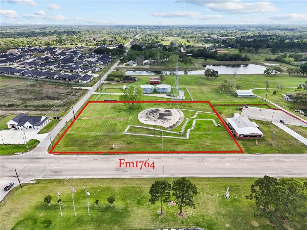 0 Fm Road 1764 Santa Fe TX 77510