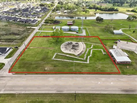 0 Fm Road 1764 Santa Fe TX 77510