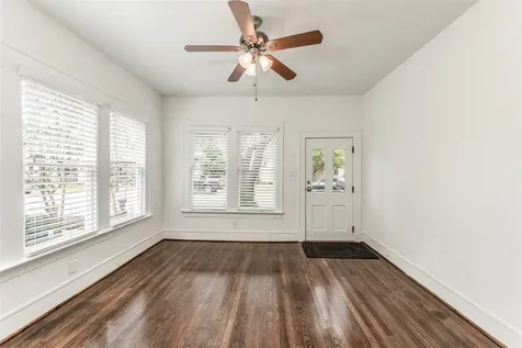 2003 Lubbock Street Houston TX 77007