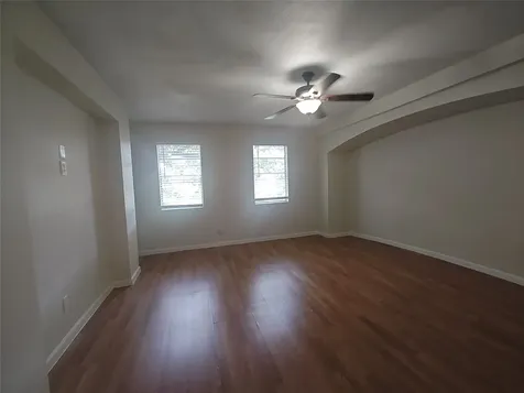2252 Shadowdale Drive 362 Houston TX 77043
