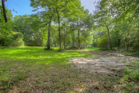 Tbd Dahlia Road Huntsville TX 77320
