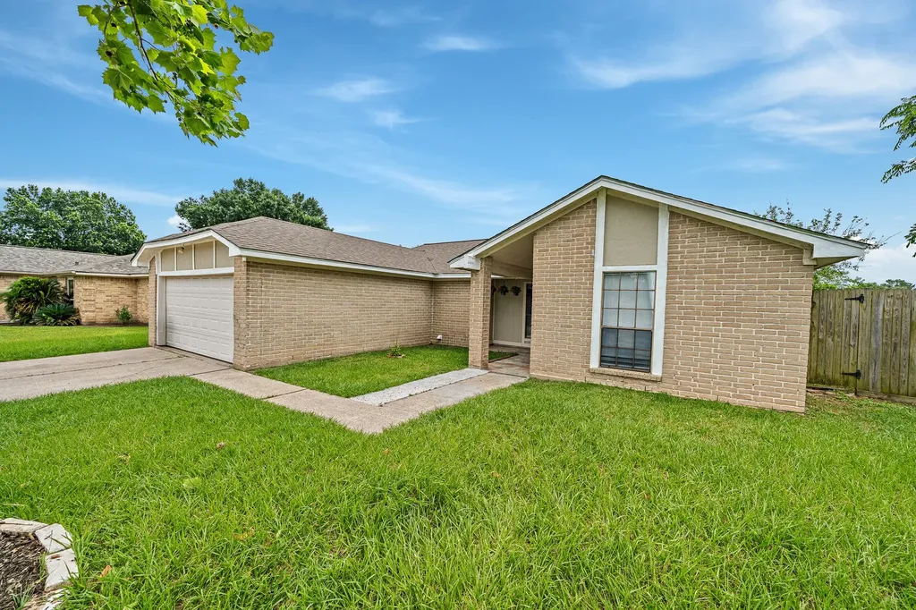 10515 Autumn Harvest Drive Houston TX 77064