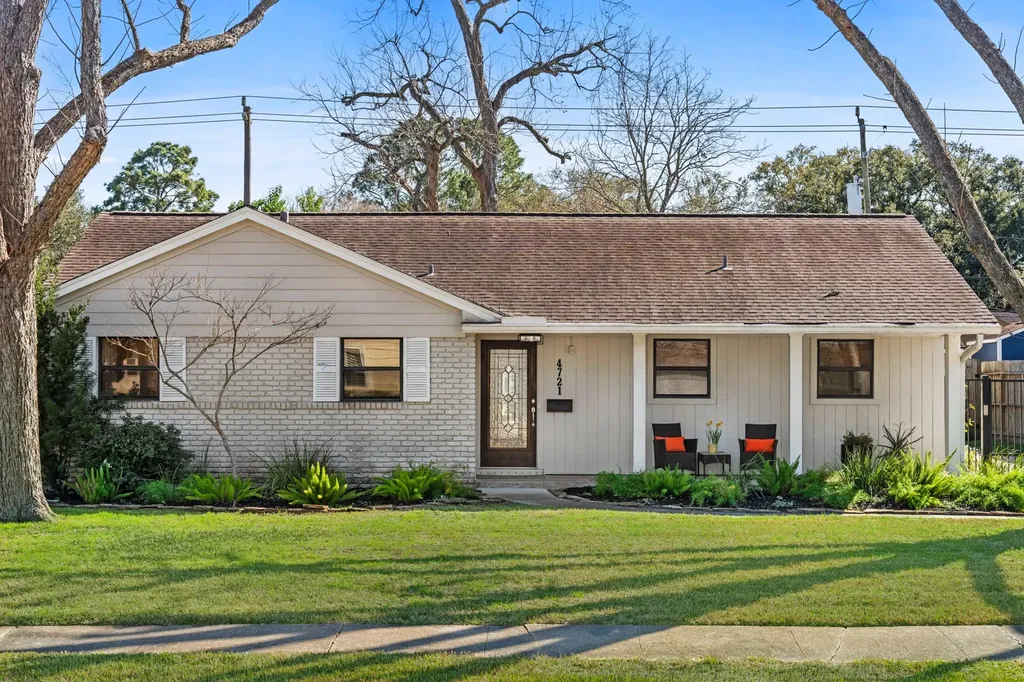 4721 Kingfisher Drive Houston TX 77035