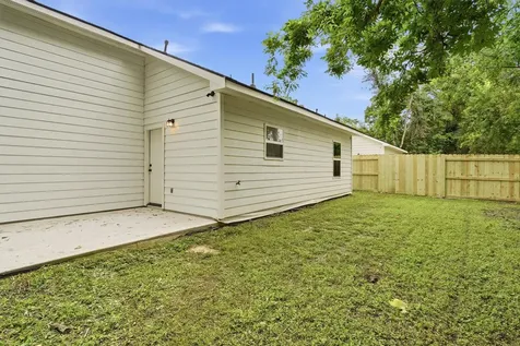 6109 Woodrow Street Texas City TX 77591