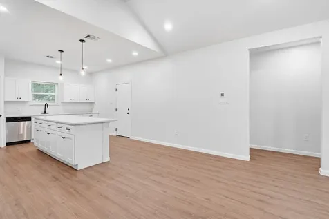 6109 Woodrow Street Texas City TX 77591