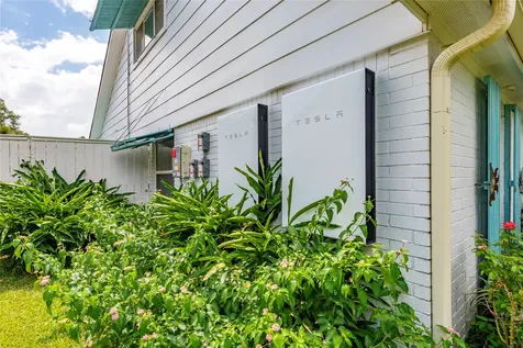 1902 Port Royal Drive Nassau Bay TX 77058