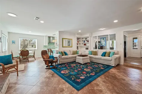1902 Port Royal Drive Nassau Bay TX 77058