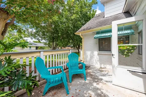 1902 Port Royal Drive Nassau Bay TX 77058