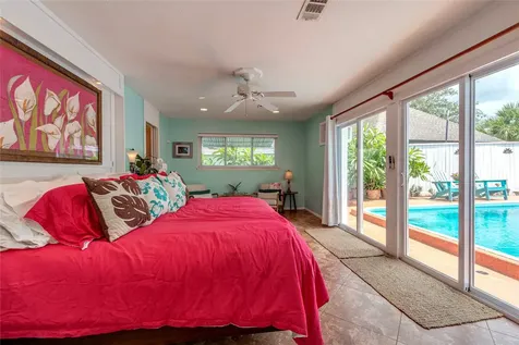 1902 Port Royal Drive Nassau Bay TX 77058