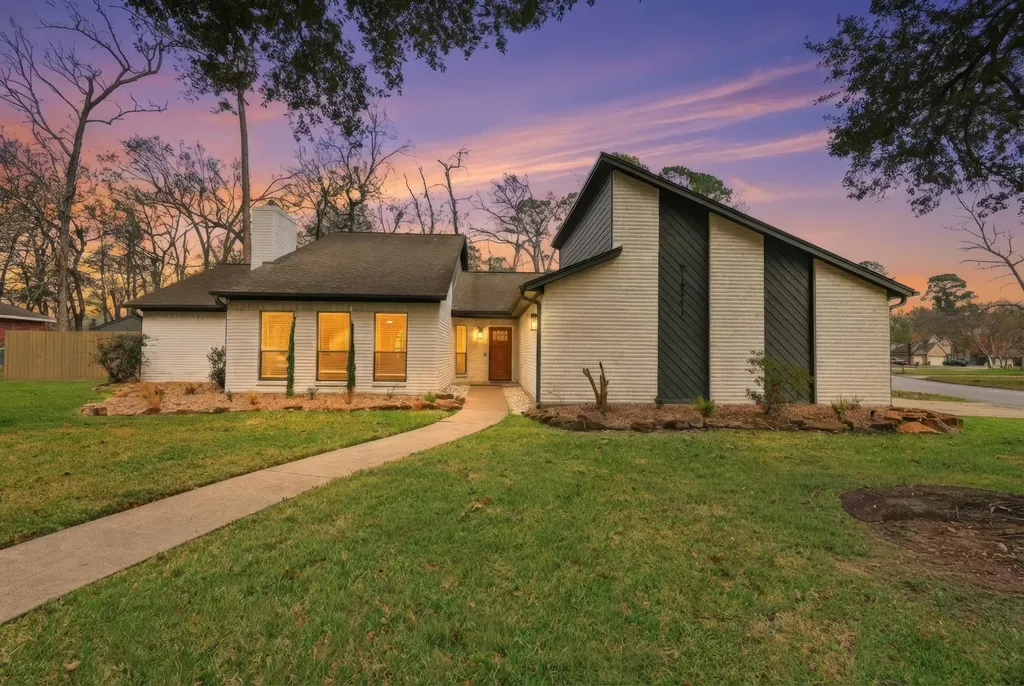 16202 Sting Ray Drive Crosby TX 77532