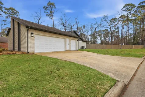 16202 Sting Ray Drive Crosby TX 77532