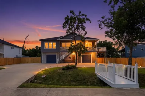 613 Oakdale Street Shoreacres TX 77571