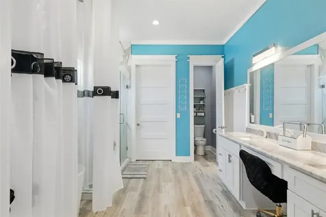 613 Oakdale Street Shoreacres TX 77571