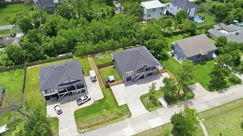 613 Oakdale Street Shoreacres TX 77571