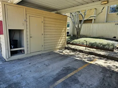 3566 Ocee Street Houston TX 77063