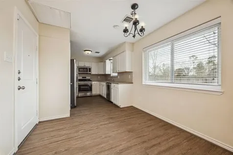 103 Brigadoon Lane Friendswood TX 77546
