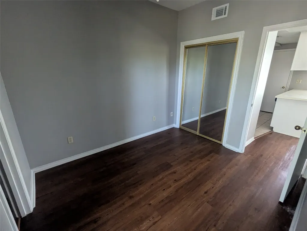 601 Nelray Boulevard 11 Austin TX 78751
