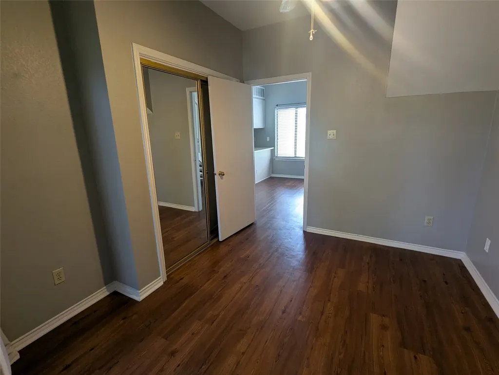 601 Nelray Boulevard 11 Austin TX 78751