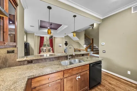 510 Jackson Hill Street Houston TX 77007