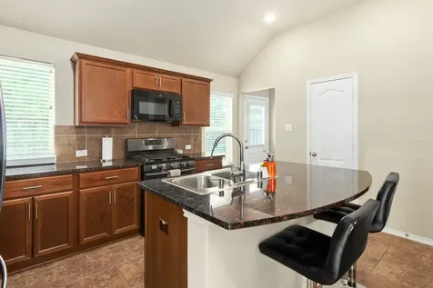 7006 Whitlow Wonder Lane Houston TX 77086