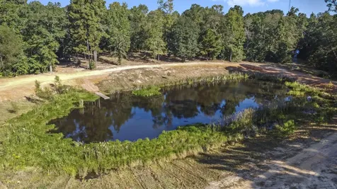 7015 Woodlake Trail Montgomery TX 77316