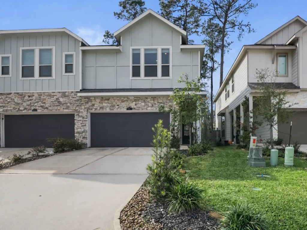 674 Royal Arch Drive Conroe TX 77304