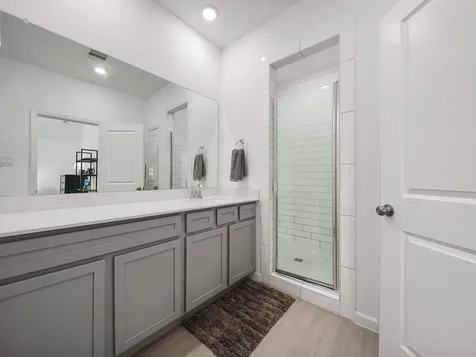 674 Royal Arch Drive Conroe TX 77304