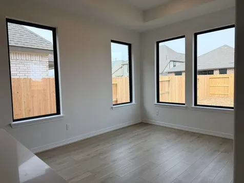 9906 Red Knot Mont Belvieu TX 77523