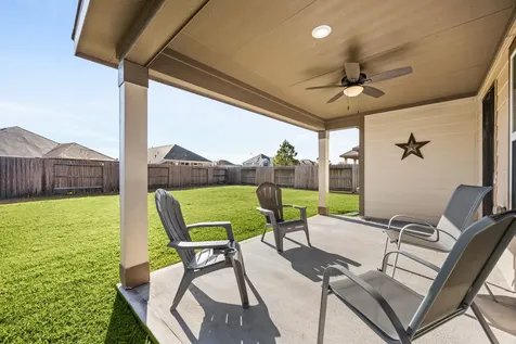 15606 Clearwater Bend Drive Houston TX 77044