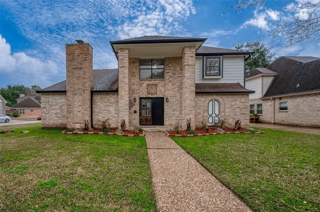 919 Mockingbird Way Sugar Land TX 77478