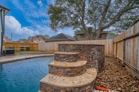 919 Mockingbird Way Sugar Land TX 77478