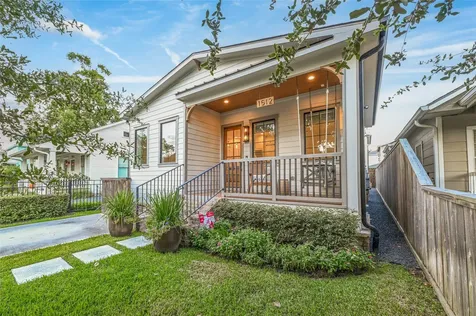 1512 Ashland Street Houston TX 77008