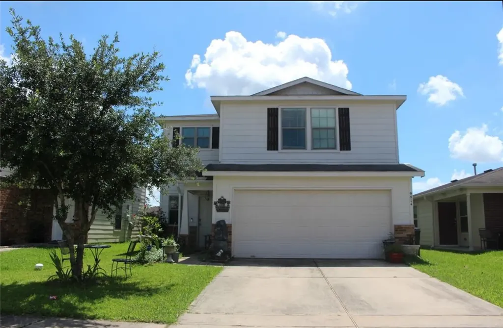 9914 Waldens Pond Court Houston TX 77044