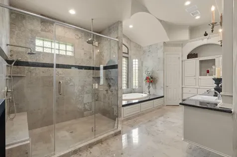 16 Grand Manor Sugar Land TX 77479