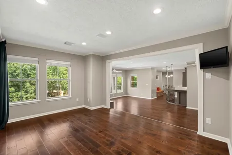 16 Grand Manor Sugar Land TX 77479