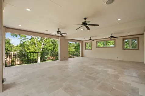 16 Grand Manor Sugar Land TX 77479
