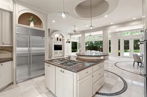 16 Grand Manor Sugar Land TX 77479