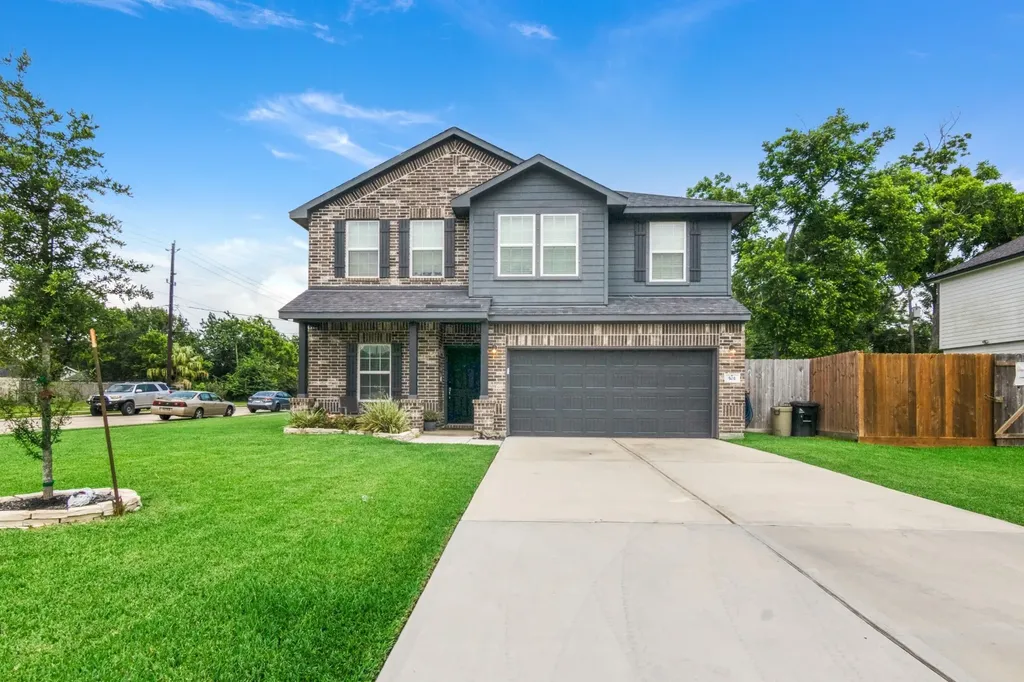 501 S 4th Street La Porte TX 77571
