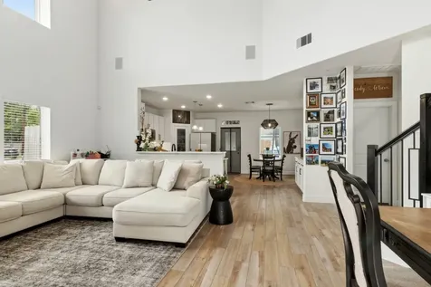 501 S 4th Street La Porte TX 77571
