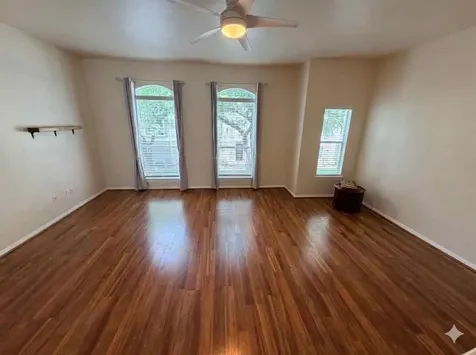 1253 W 17th Street Houston TX 77008