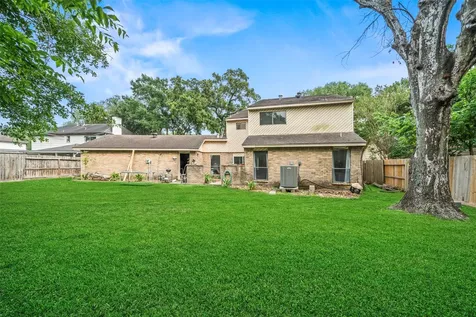 16510 De Lozier Street Jersey Village TX 77040