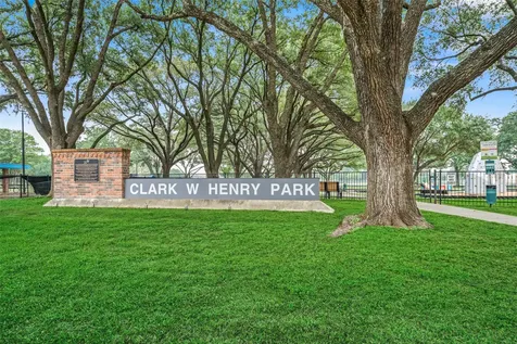 16510 De Lozier Street Jersey Village TX 77040