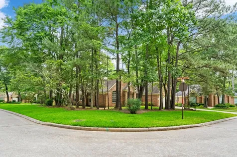 54 Legend Mill Court The Woodlands TX 77382