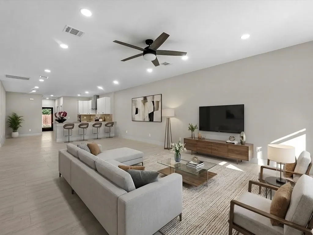 8709 Wheatley Street Houston TX 77088
