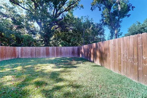 8709 Wheatley Street Houston TX 77088