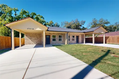 8709 Wheatley Street Houston TX 77088
